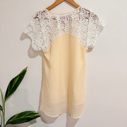 Harlo Cream Chiffon Crochet Sleeve Tunic Size 8