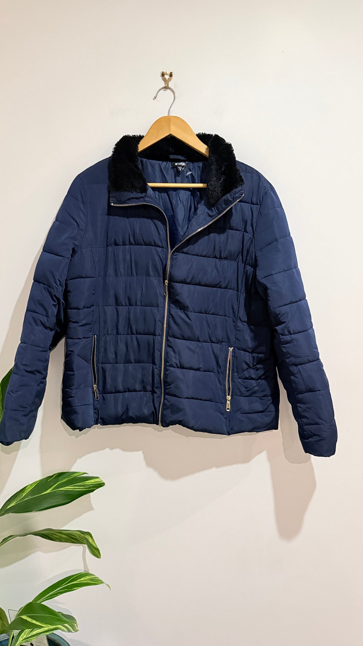 Emerge Navy Quilted Faux Fur Collar Jacket Size 16