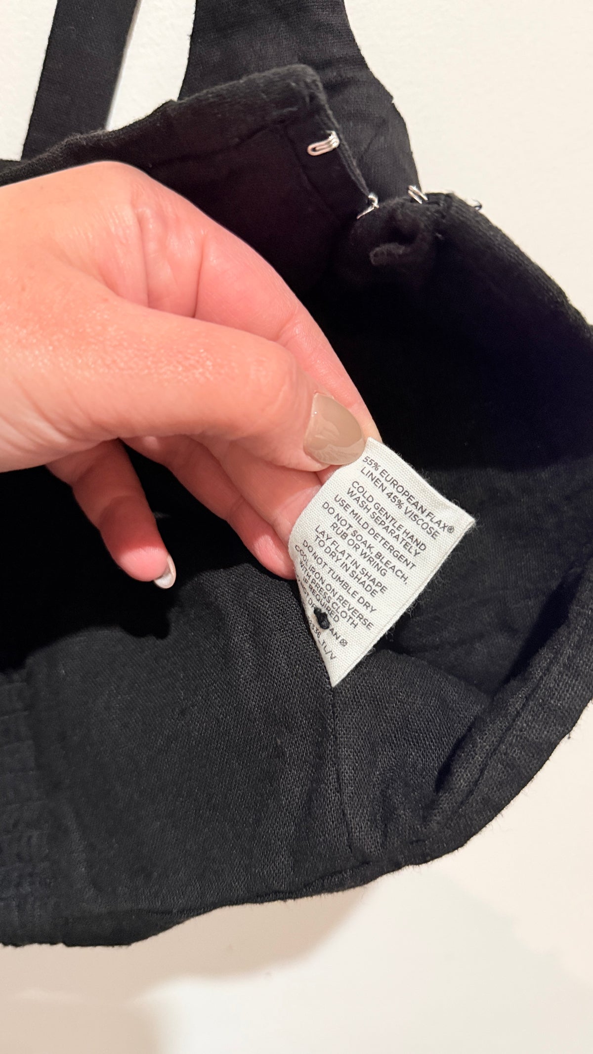 Glassons Black Linen Blend Crop Top Size 10