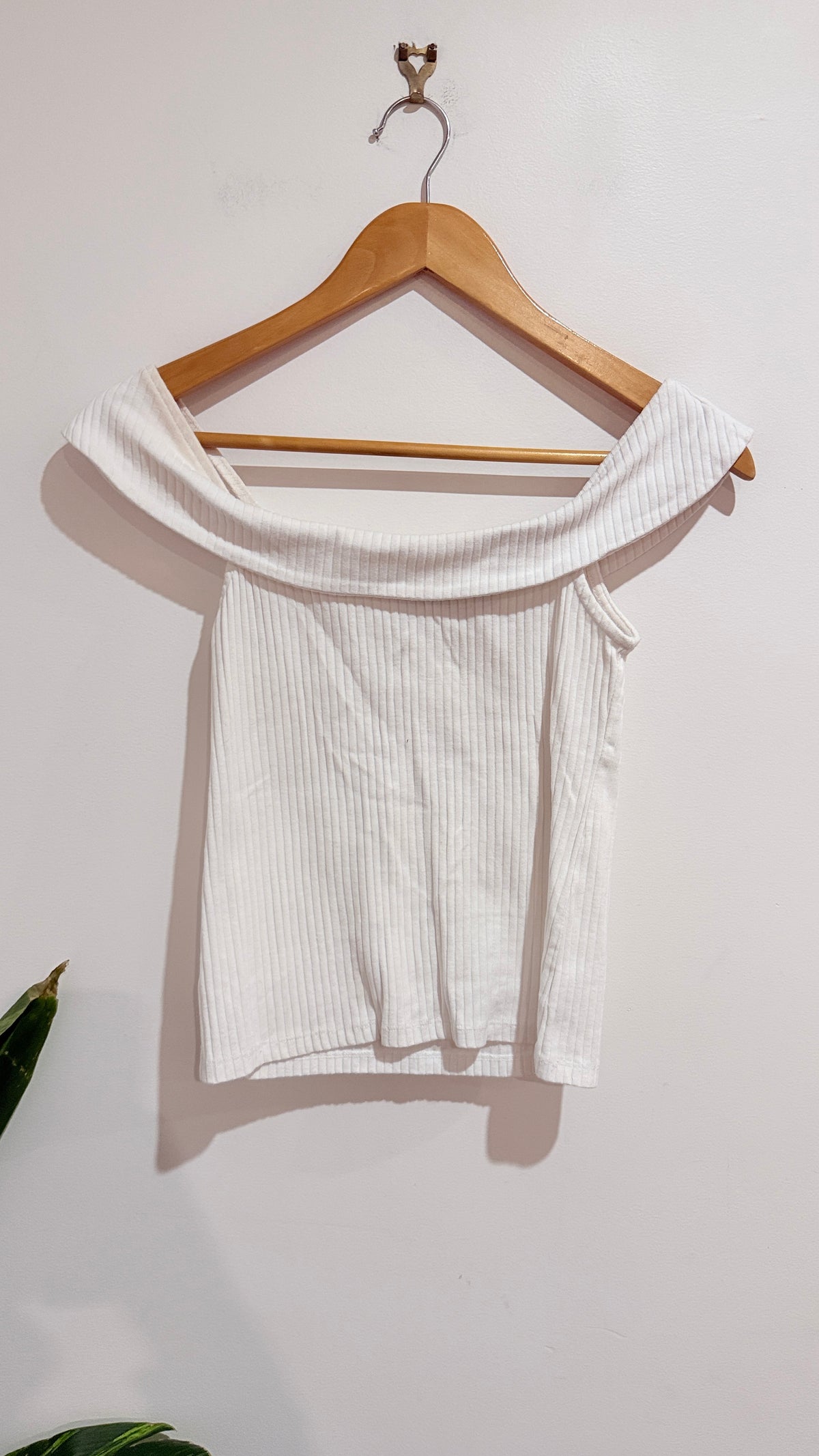 Glassons White Ribbed Off Shoulder Top