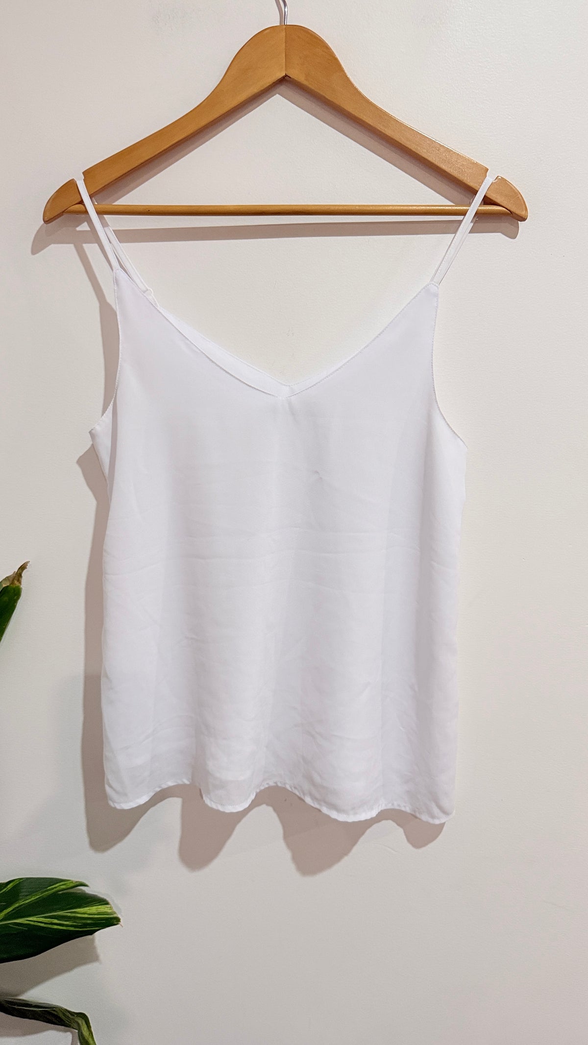 Cotton On White V-Neck Cami Size XS