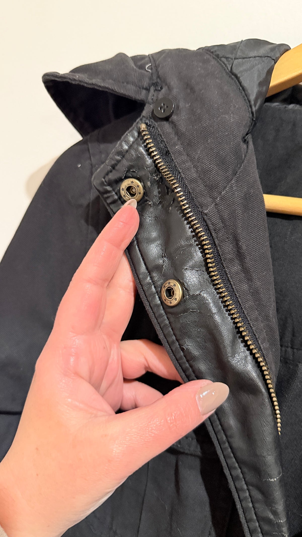 Decjuba Charcoal Hooded Parka with Fur Collar
