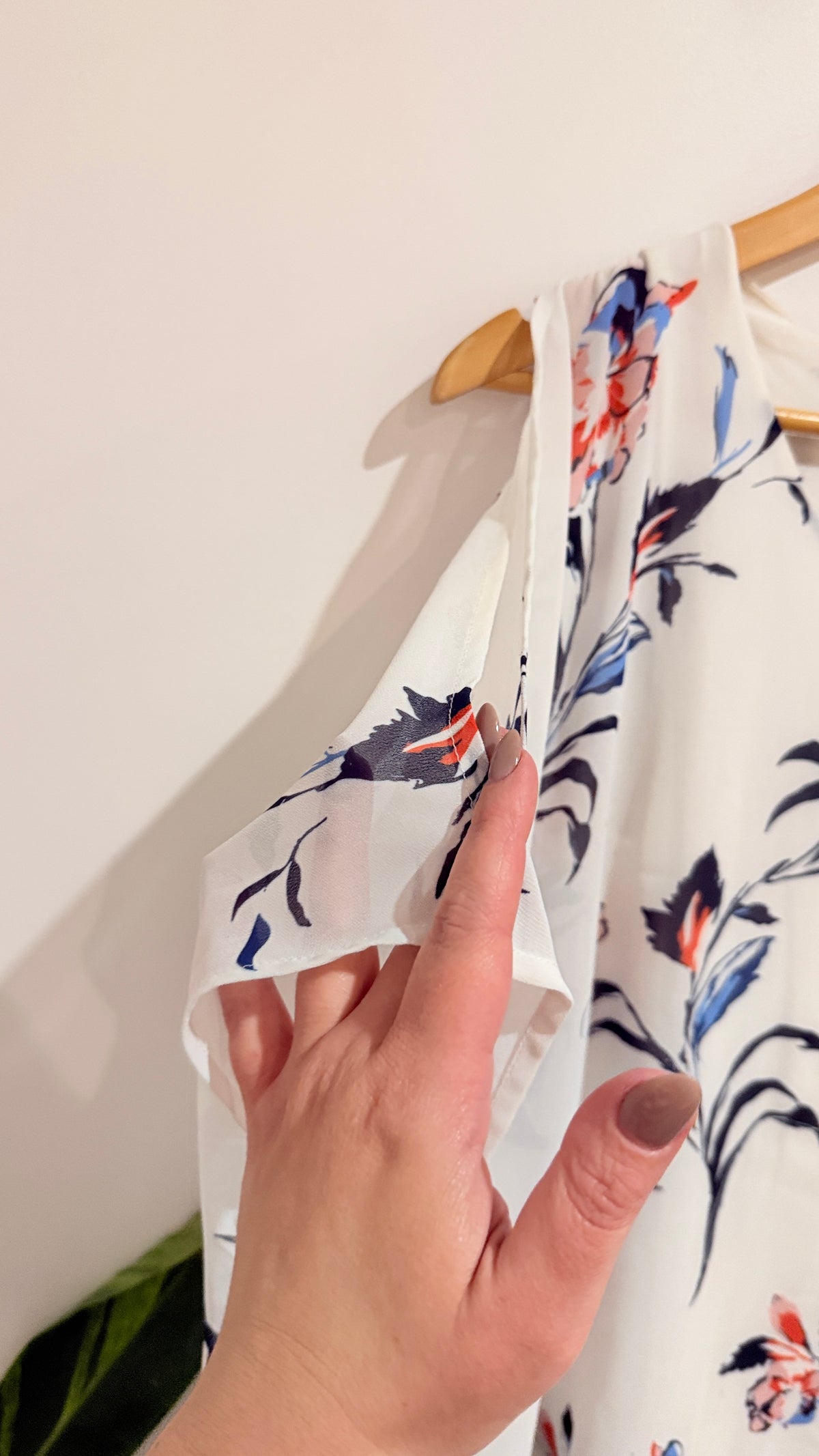 Capture White Floral Print Cold Shoulder Top