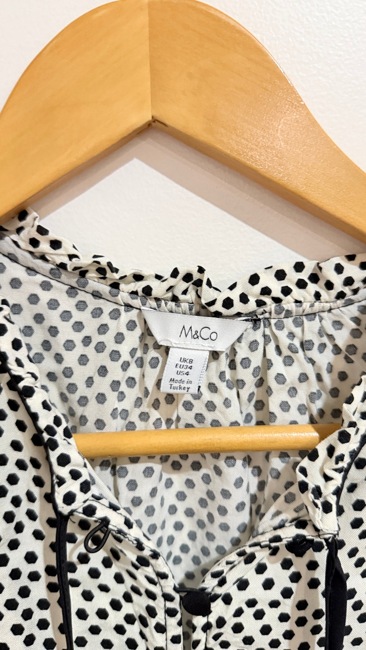 M&Co Cream Black Spot Print Sleeveless Top Size 8