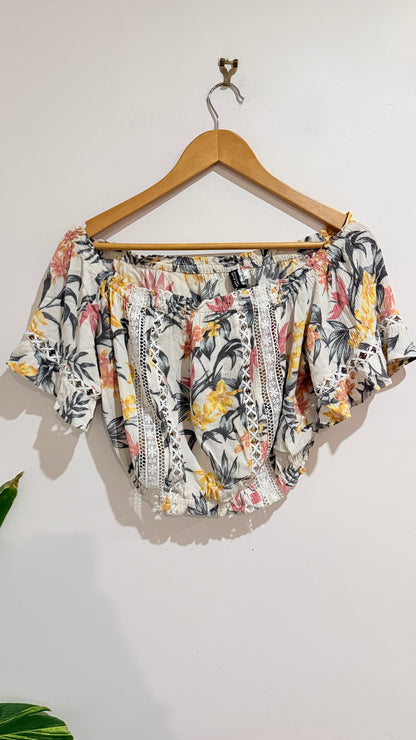 H&M Divided Cream Floral Off Shoulder Crop Top Size 8