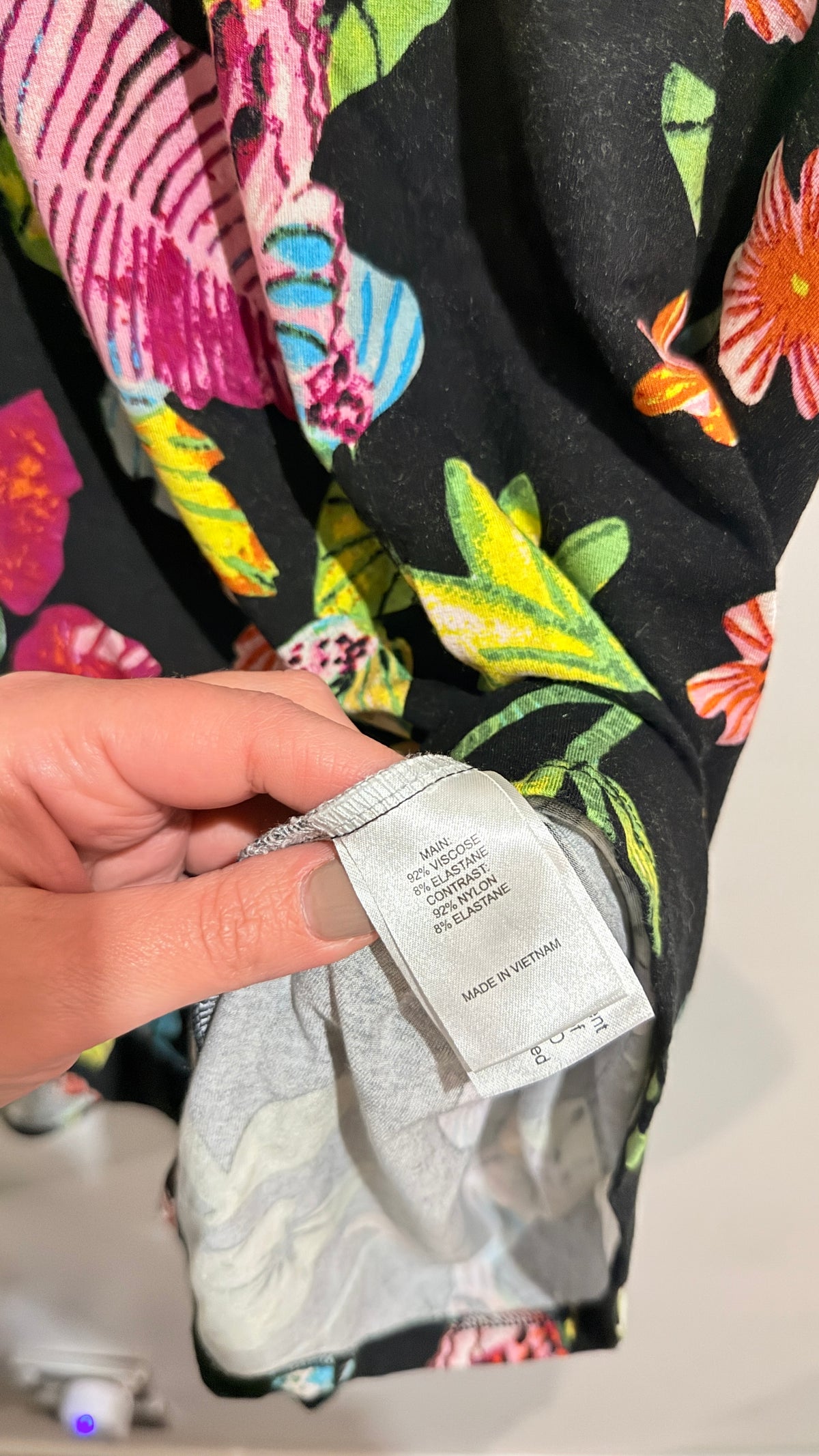 Pretty Basics by Taking Shape Black Tropical Floral Sleeveless Top Size S