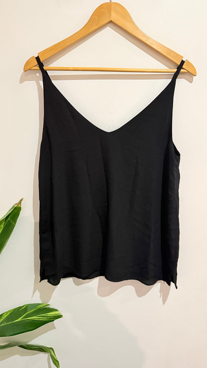 Decjuba Black V Neck Cami Size 10