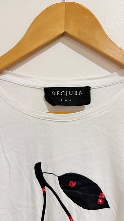 Decjuba White Cherry Print T-Shirt Size S