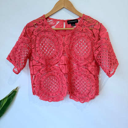 Stylestalker Coral Crochet Lace Crop Top Size S