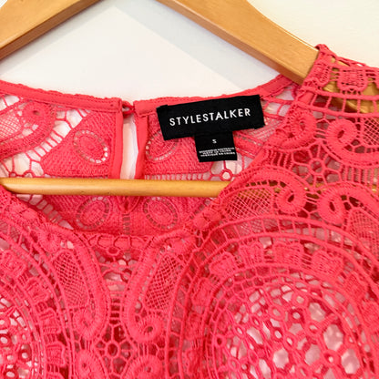 Stylestalker Coral Crochet Lace Crop Top Size S