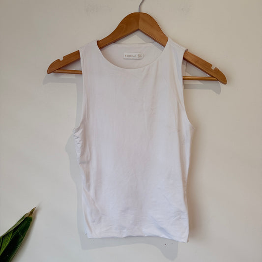 Kookai Size 6 White Sleeveless Top