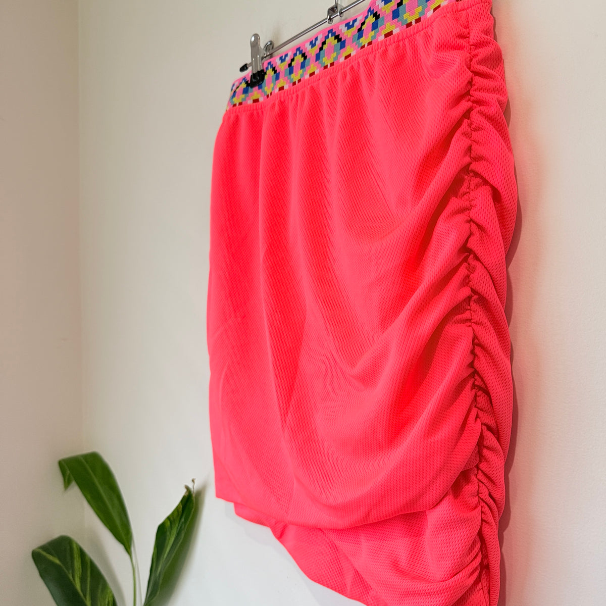 Charlo Neon Pink Ruched Skirt Size 10
