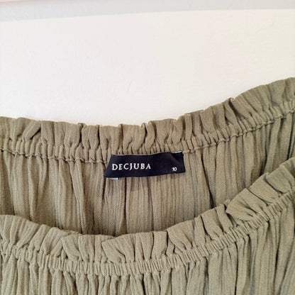 Decjuba Khaki Frill Cld Shoulder Top Size 10