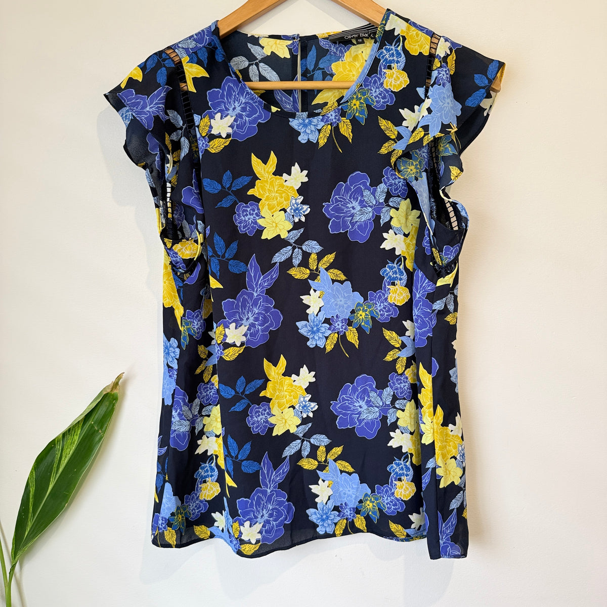 Oliver Black Navy Floral Print Cap Sleeve Top Size 12