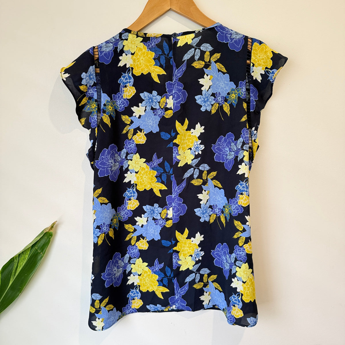Oliver Black Navy Floral Print Cap Sleeve Top Size 12