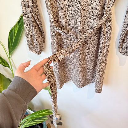 H&M l Animal Print Long Sleeve Tie Waist Dress Size 10