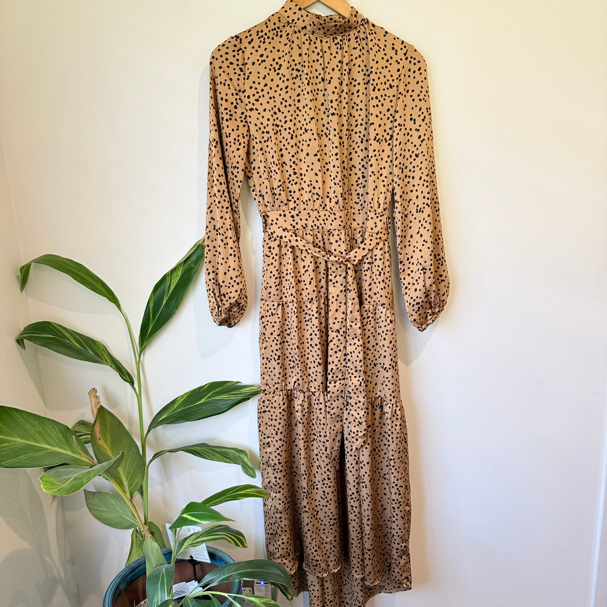 Tan Animal Print Long Sleeve Tiered Midi Dress Size 8