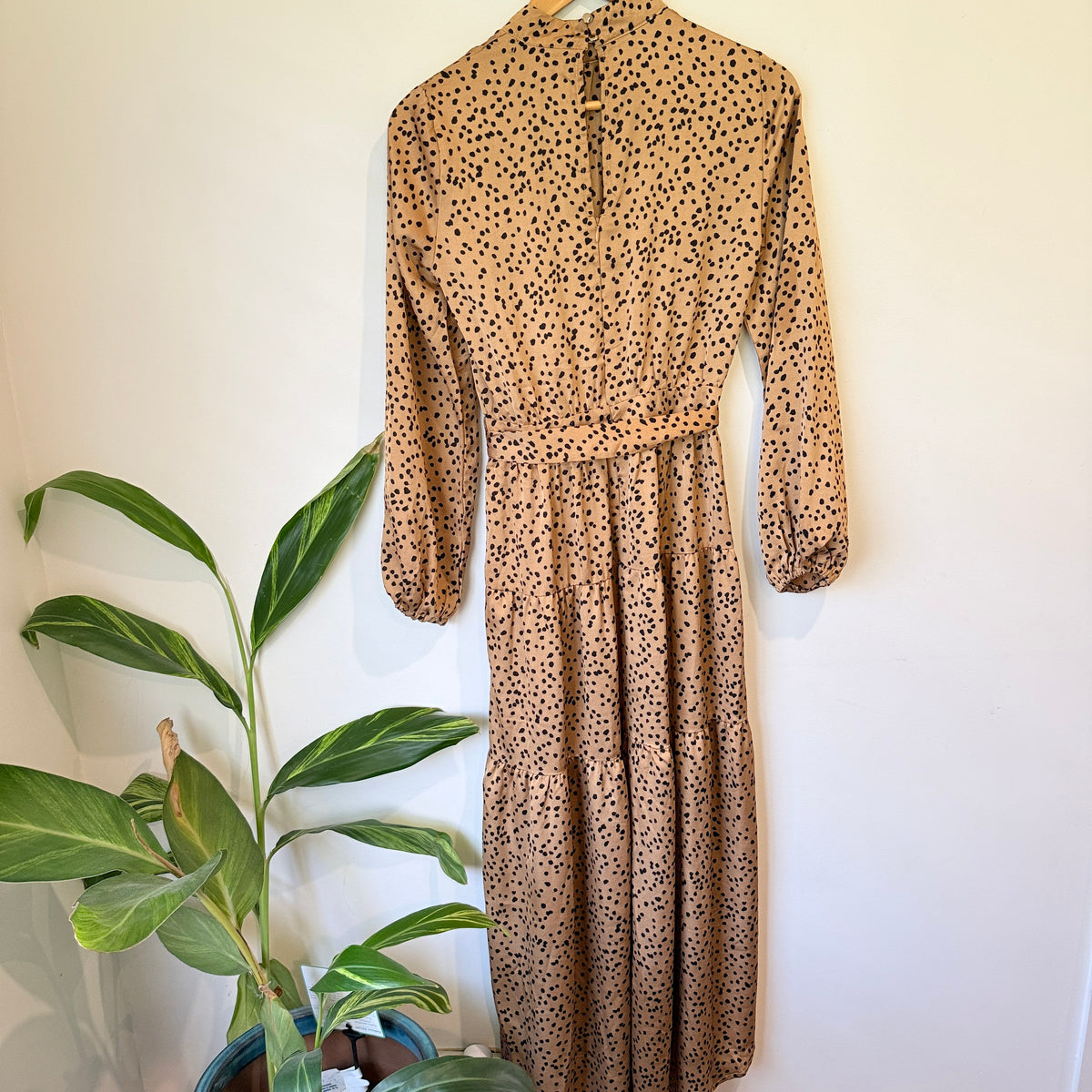 Tan Animal Print Long Sleeve Tiered Midi Dress Size 8