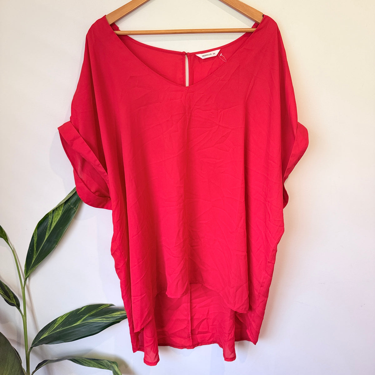 Isobelle Red Batwing Sleeve Tunic Top Size 26
