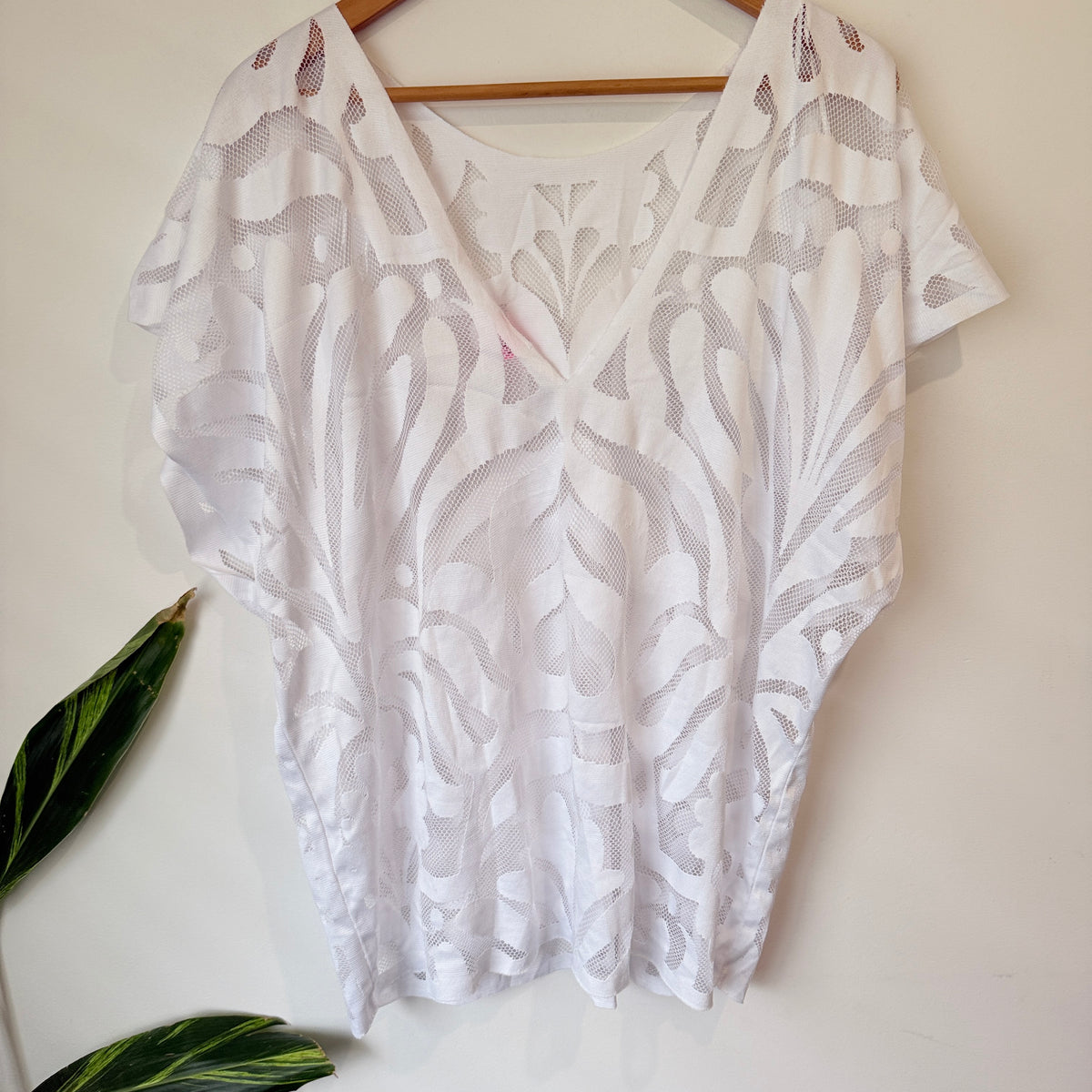 River Island White Burnout Lace Top Size S