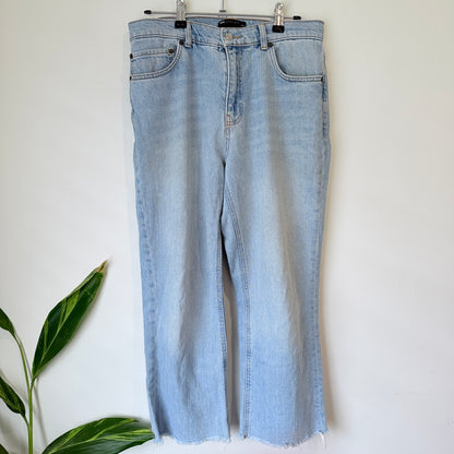 ASOS Design Petite Light Blue Wide Leg Raw Hem Jeans Size 30