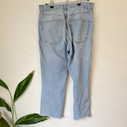 ASOS Design Petite Light Blue Wide Leg Raw Hem Jeans Size 30