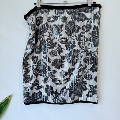 Charlotte Devereux Silver and Black Floral Sequin Skirt Size M