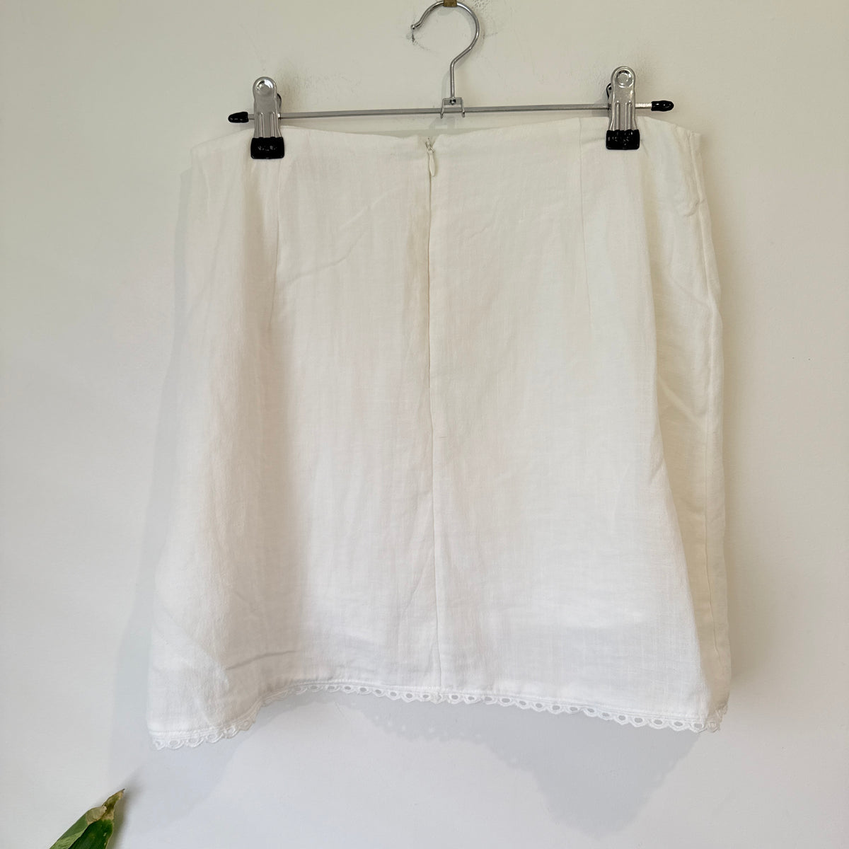Kookai White Broderie Trim Mini Skirt Size 10