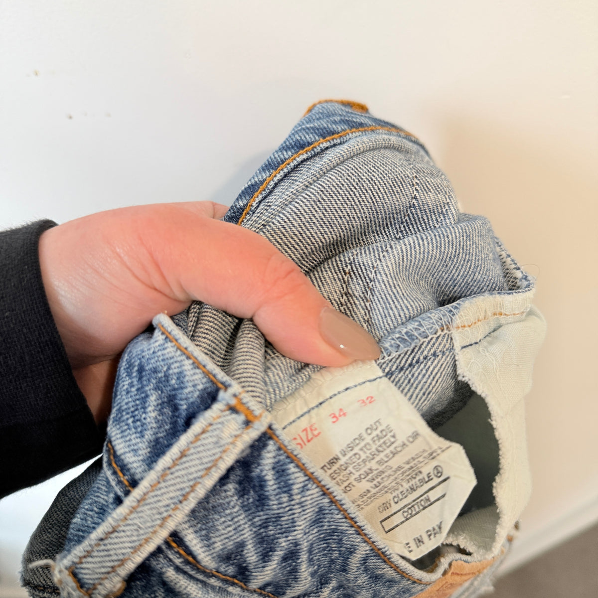 Levi's 607 Light Wash Straight Leg Jeans Size W34 L32