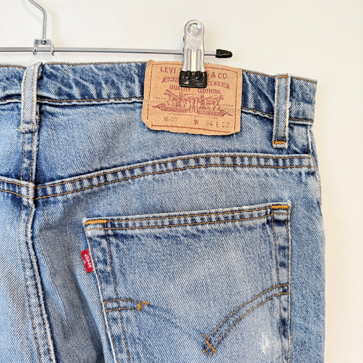 Levi's 607 Light Wash Straight Leg Jeans Size W34 L32