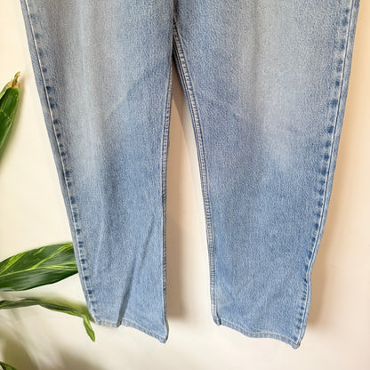 Levi's 607 Light Wash Straight Leg Jeans Size W34 L32