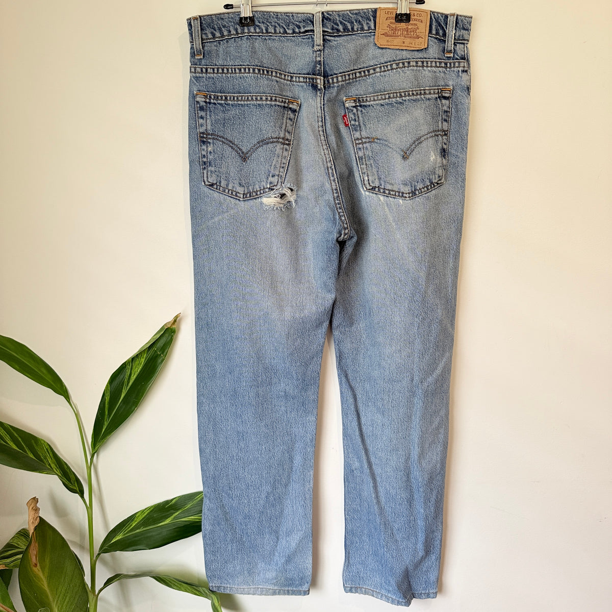 Levi's 607 Light Wash Straight Leg Jeans Size W34 L32