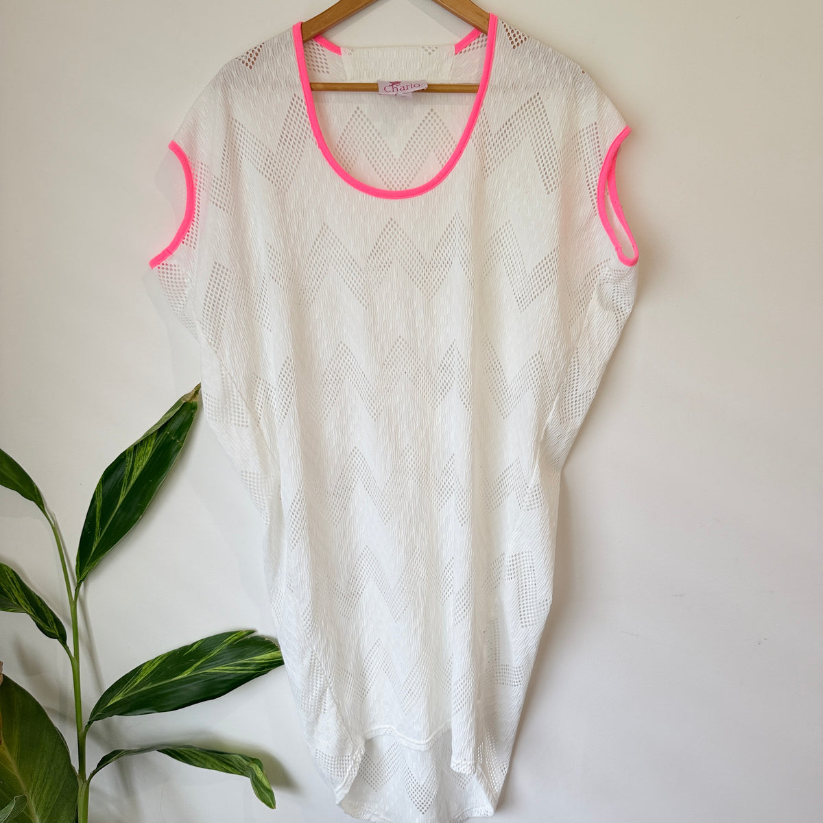 Charlo White Textured Dress with Neon Pink Trim Size 12