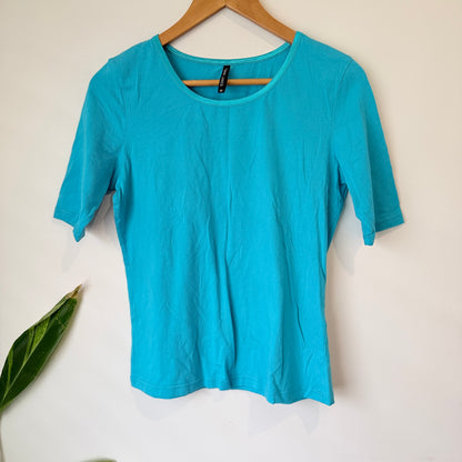 Twin Lakes Turquoise Short Sleeve Top Size M