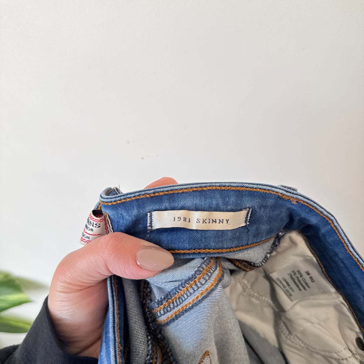 Guess Jeans Mid Blue Skinny Jeans Size 26
