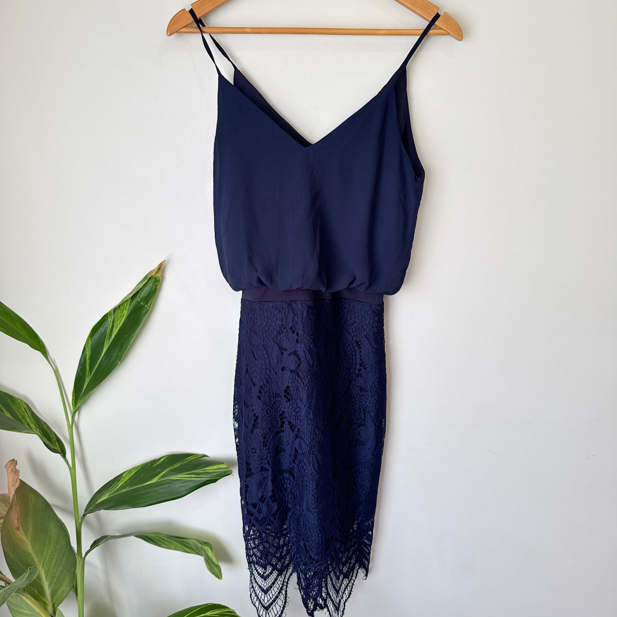Mirrou Navy Lace Skirt Cami Dress Size 8