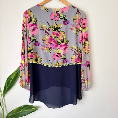 Augustine Grey and Pink Floral Print Pom Pom Trim Tunic Size XS