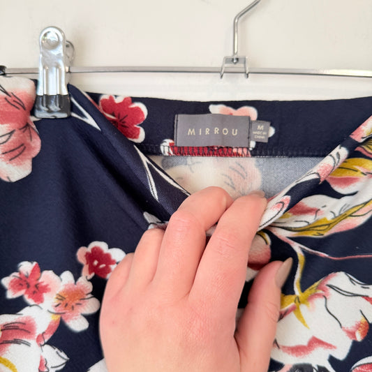 Mirrou Navy Floral Print Pencil Skirt Size M