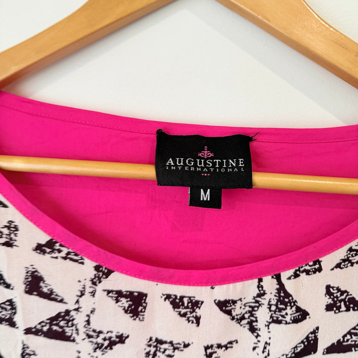 Augustine Pink and Black Geometric Print Top Size M