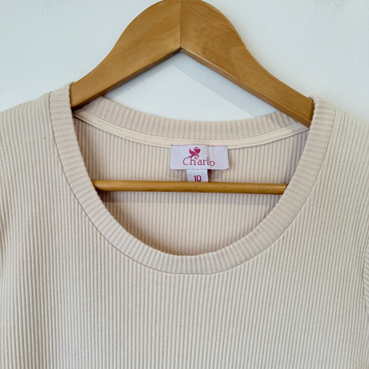 Charlo Cream Ribbed Short Sleeve Midi Dress Size 10