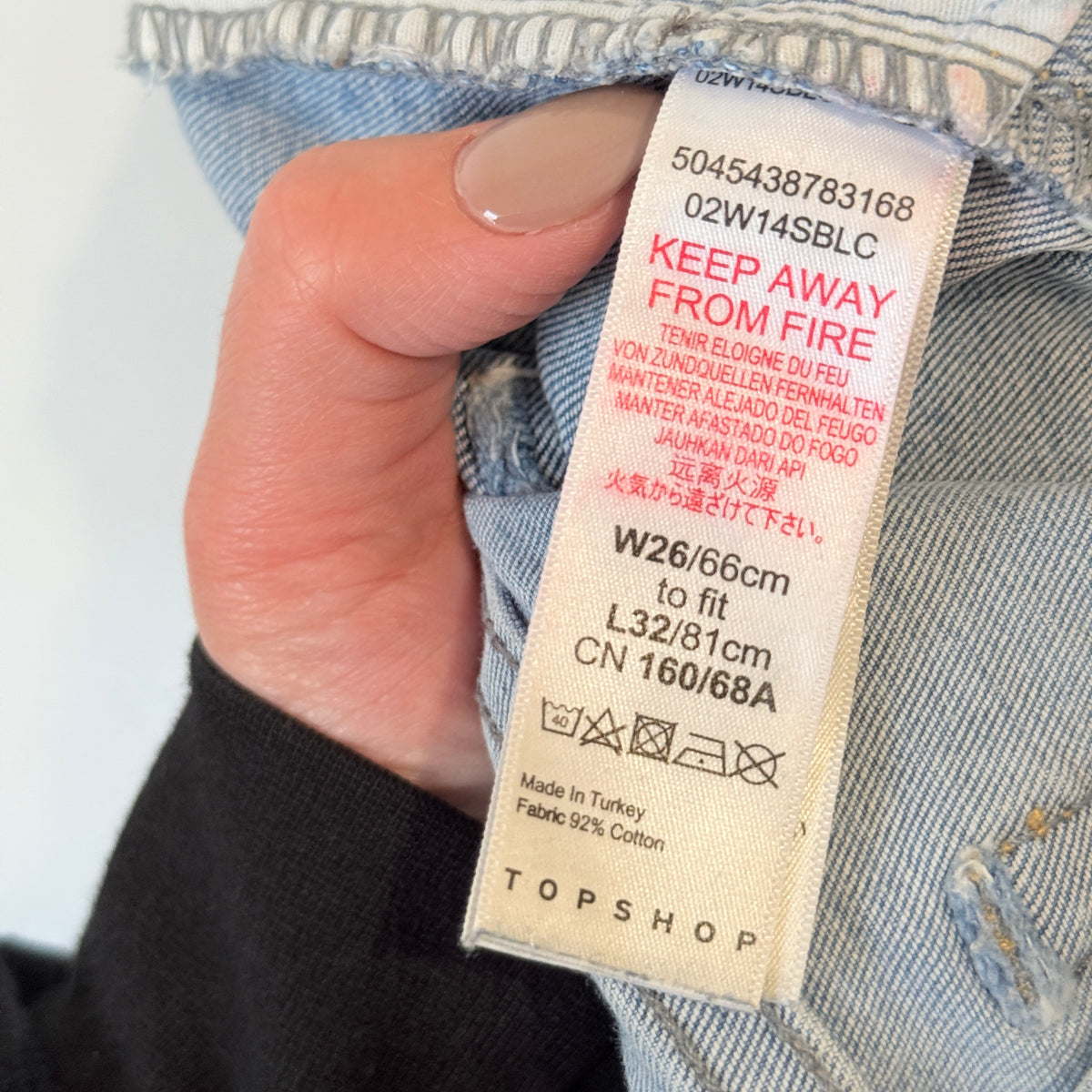 Topshop Light Wash Raw Hem Jeans Size W26 L32
