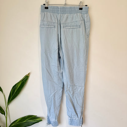 Witchery Light Blue Chambray Tapered Pants Size 6