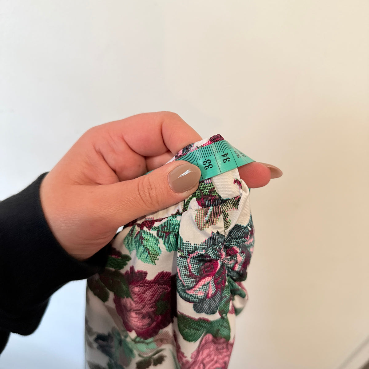 Charlo Cream Floral Print Ruched Skirt