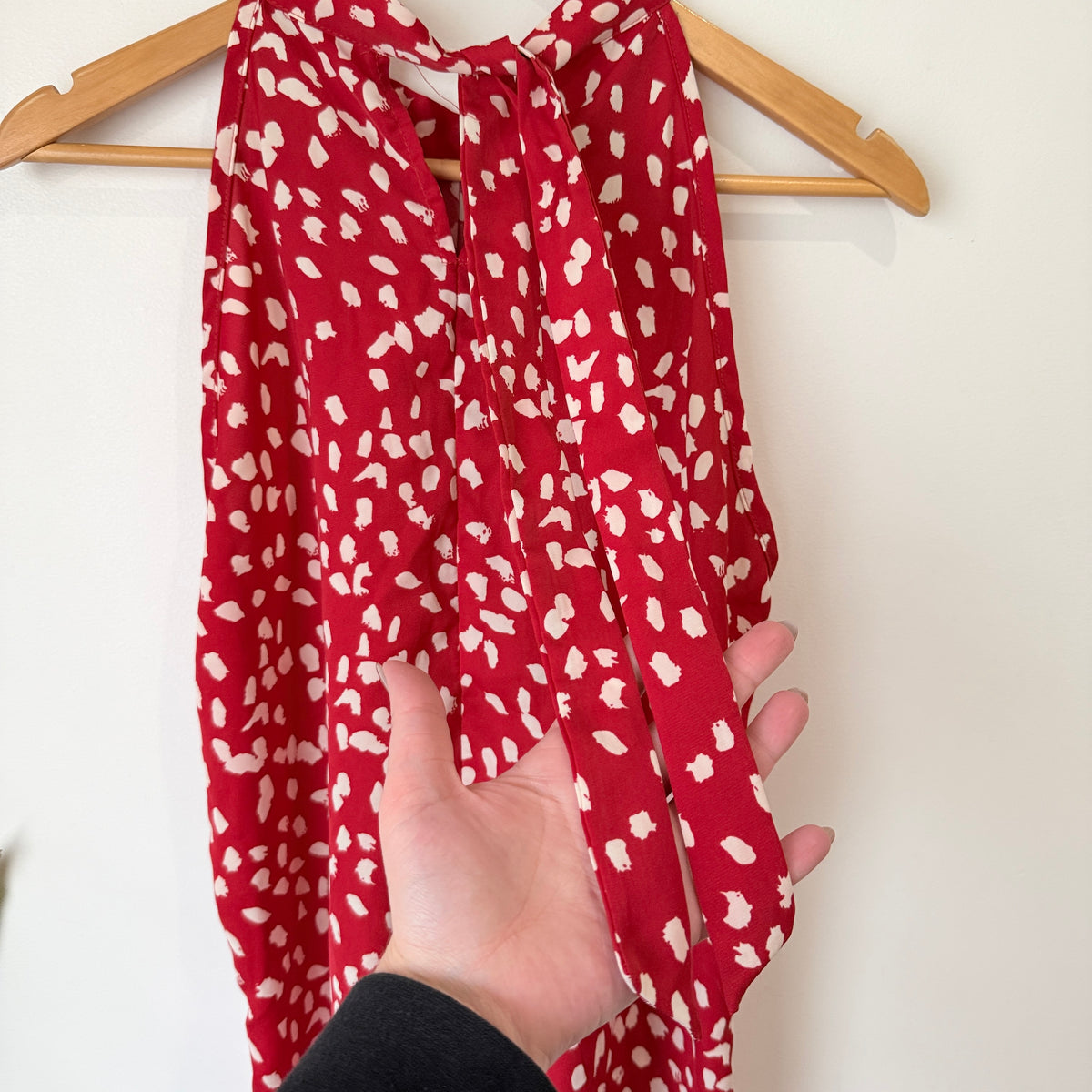 Red and White Print Sleeveless Top Size XXL