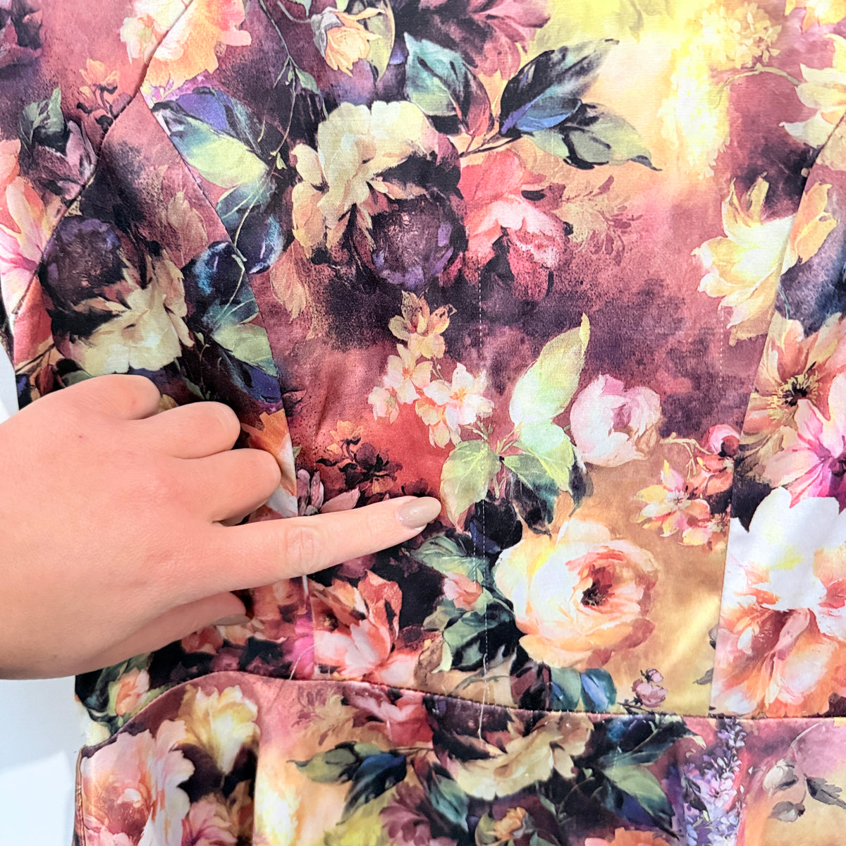 Chic & Booti Floral Print Peplum Top Size 10