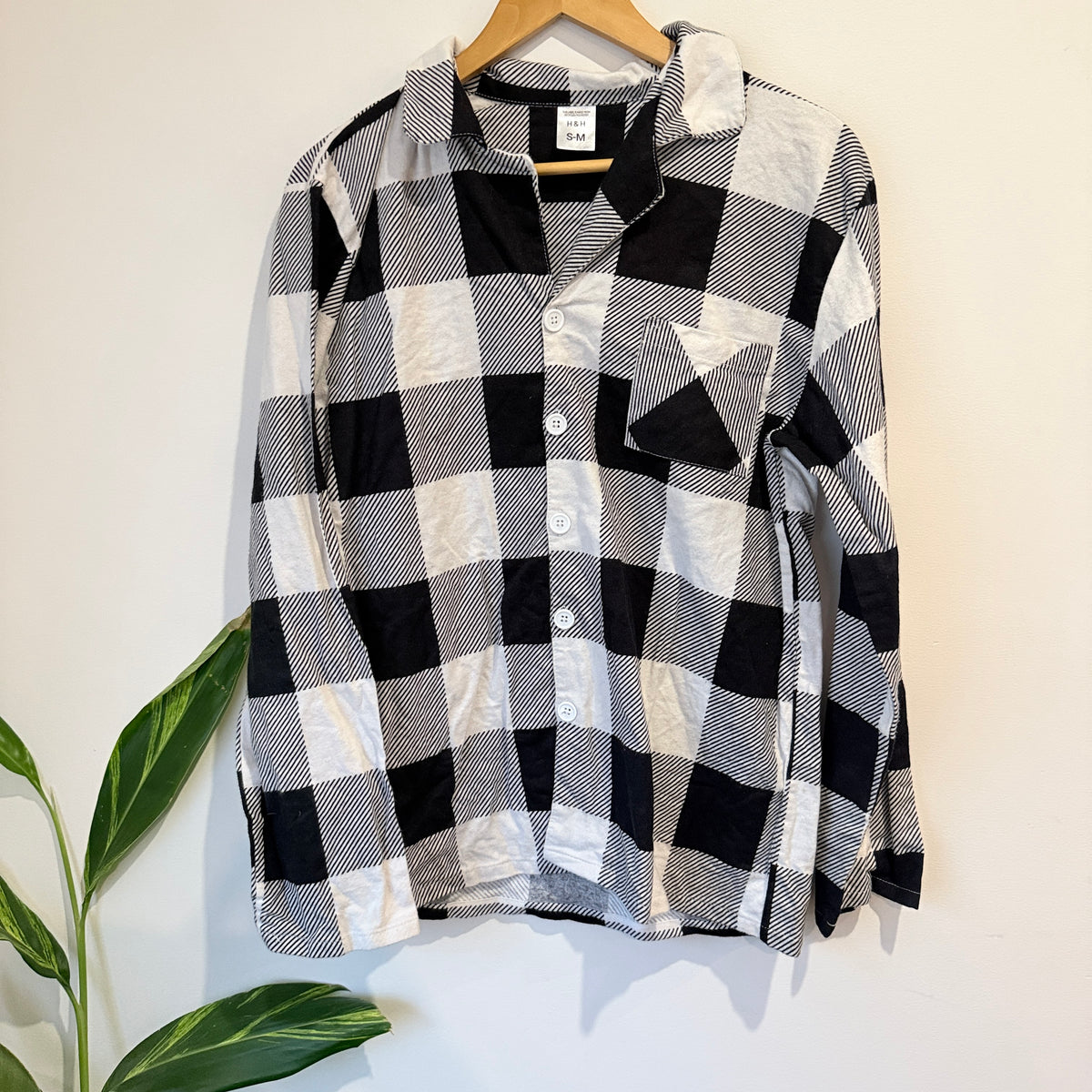 H&H Black and White Check Flannel Shirt Size S-M
