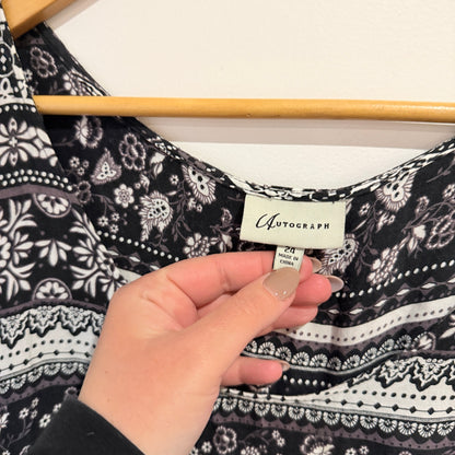 Autograph Black and White Paisley Print Sleeveless Dress Size 24