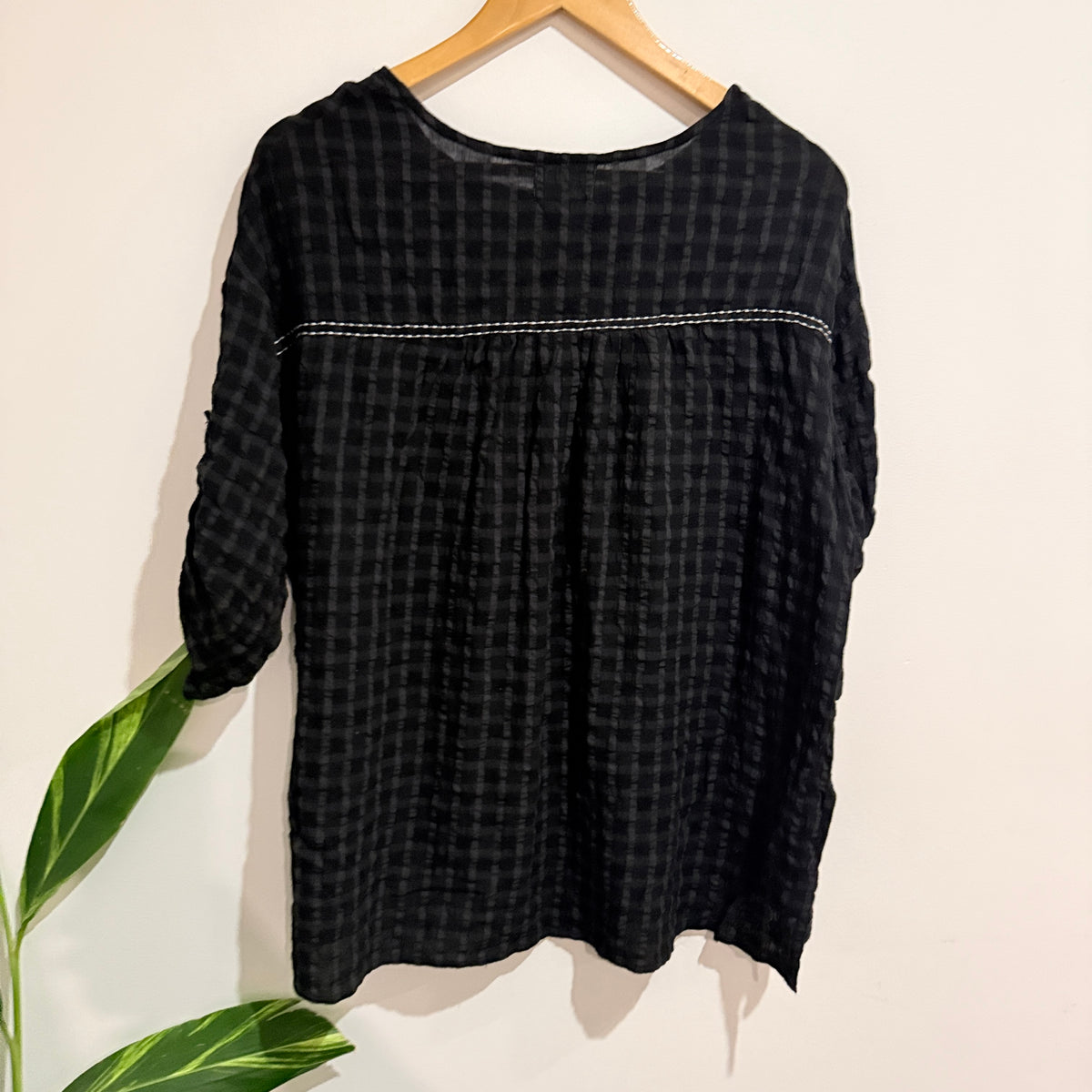 Cali & Co Black Textured Check Smock Top Size S/M