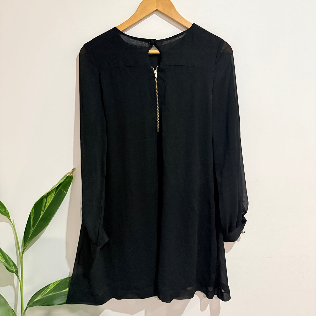 H&M Black Sheer Long Sleeve Smock Dress Size 10