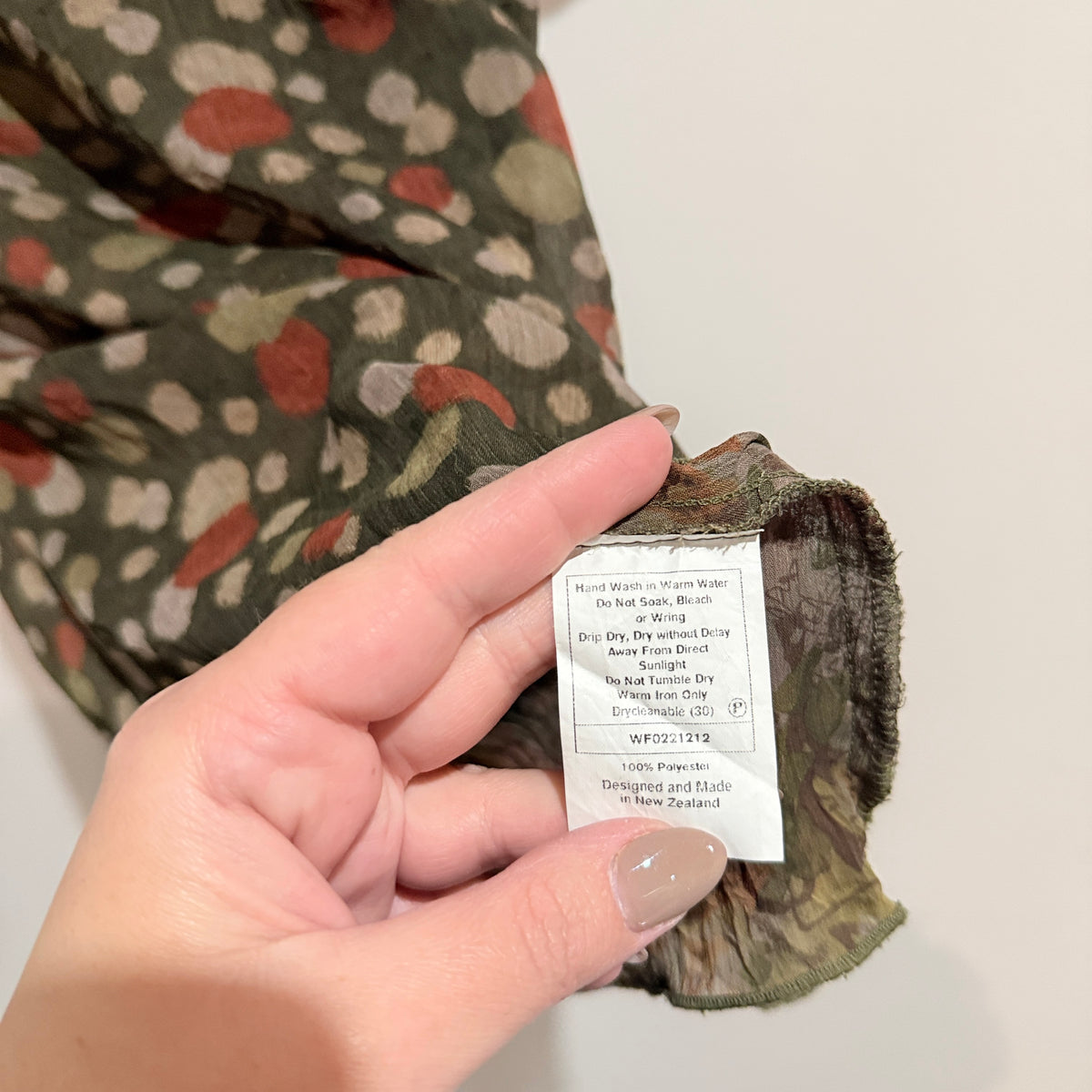 Wild South Olive Floral Print Sheer Top Size 10
